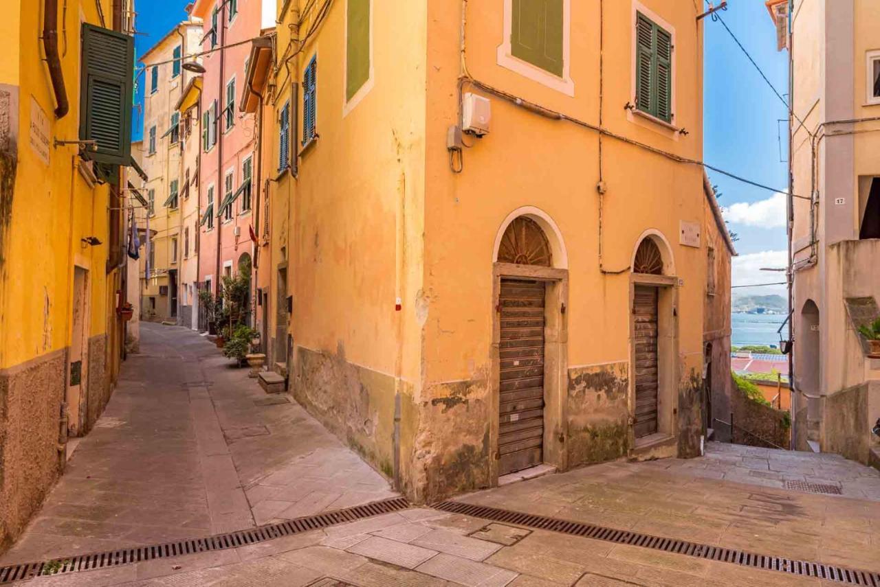 Apartment Equilibrium, Terre Marine, Marola La Spezia